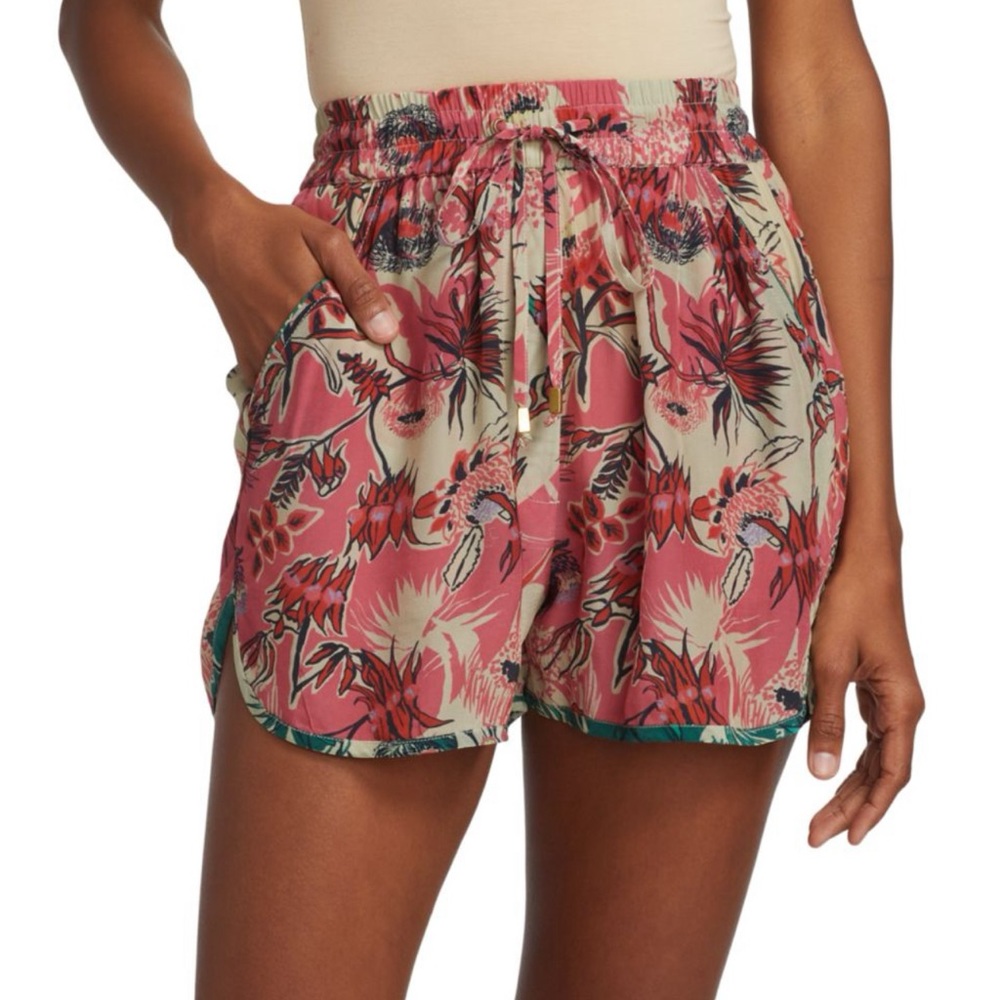 CHUFY Floral viscose shorts, with pockets!!